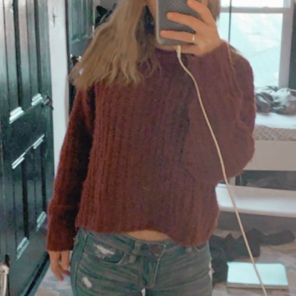 red american eagle sweatshirt